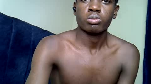 Snapshot of randy_ebony chatting on May 27, 2026, 5:21 pm randy_ebony online show from May 27, 2026, 5:21 pm