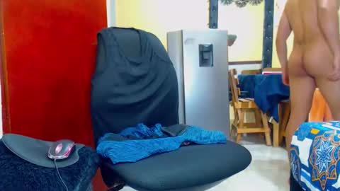 Snapshot of randypein chatting on October 17, 2025, 7:38 pm randypein online show from October 17, 2025, 7:38 pm