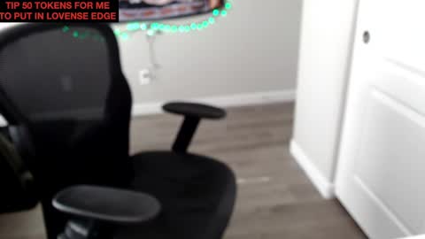 Snapshot of randyroderick chatting on December 7, 2024, 7:43 pm Randy Rod online show from December 7, 2024, 7:43 pm