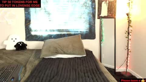 Snapshot of randyroderick chatting on October 3, 2025, 8:28 pm Randy Rod online show from October 3, 2025, 8:28 pm