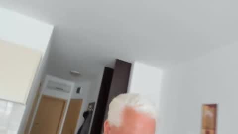 Snapshot of randythompson48 chatting on June 8, 2026, 10:48 am Silver Stallion TwitterRandyth53496071 and ladyenglishxxx online show from June 8, 2026, 10:48 am
