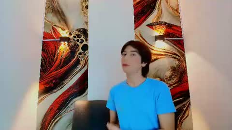 raphael_nyon1 online show from June 16, 2026, 3:53 am