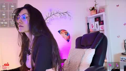 Snapshot of rapunzell__ chatting on September 28, 2025, 1:05 pm Rapunzell online show from September 28, 2025, 1:05 pm