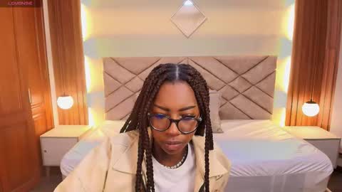 Raquel online show from February 11, 2026, 11:48 am