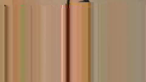 Snapshot of raquellevalmont chatting on May 5, 2026, 9:01 pm raquel online show from May 5, 2026, 9:01 pm