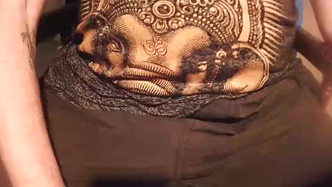 rarvet online show from March 8, 2026, 2:32 pm