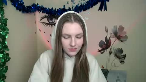 raspberry0101 online show from January 3, 2025, 5:31 pm