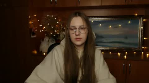 raspberry0101 online show from January 15, 2025, 2:24 pm