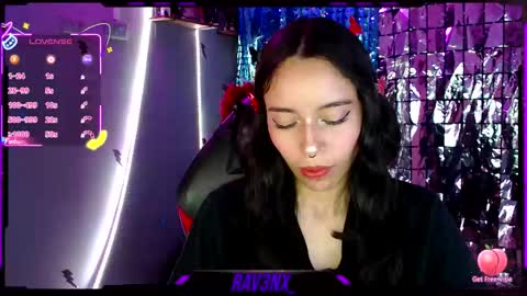   online show from November 11, 2025, 8:58 am