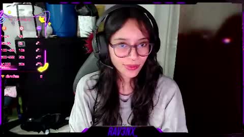 Snapshot of rav3nx_ chatting on July 10, 2026, 12:15 am online show from July 10, 2026, 12:15 am
