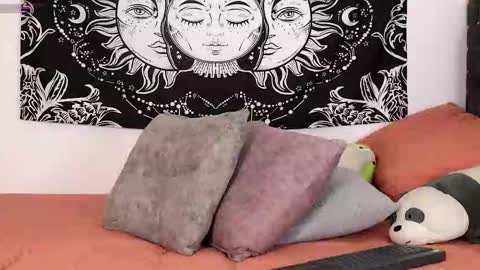 Snapshot of raven06_ chatting on March 2, 2026, 12:02 am Raven online show from March 2, 2026, 12:02 am