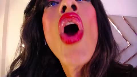Snapshot of raven_foxter1 chatting on June 11, 2026, 5:44 pm RAVEN FOXTER online show from June 11, 2026, 5:44 pm
