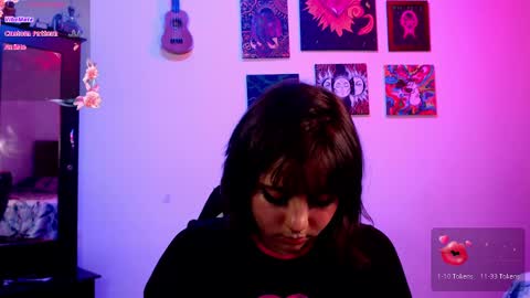 charlote rayen online show from February 10, 2025, 12:52 am