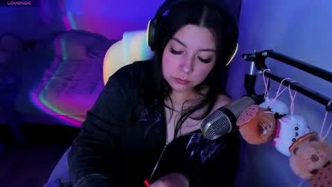 Snapshot of raven_toky0 chatting on April 14, 2026, 10:05 pm Raven online show from April 14, 2026, 10:05 pm