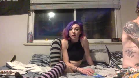 ravenxbeastie online show from January 28, 2025, 6:38 am