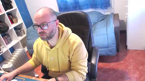 Snapshot of ravingr3d3 chatting on March 10, 2026, 11:15 am ravingr3d3 online show from March 10, 2026, 11:15 am