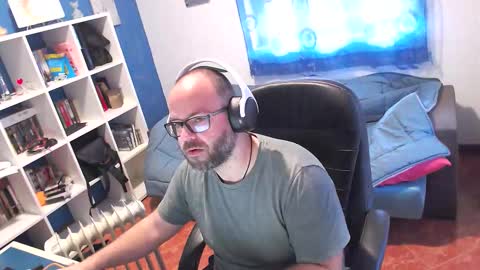 Snapshot of ravingr3d3 chatting on March 25, 2026, 9:26 am ravingr3d3 online show from March 25, 2026, 9:26 am