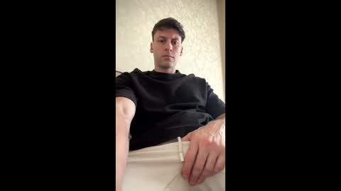 rawdr3 online show from December 14, 2025, 3:01 am