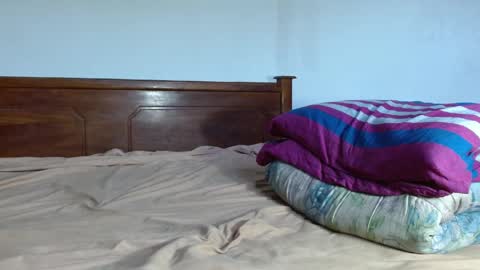 eyan online show from April 2, 2026, 1:47 am