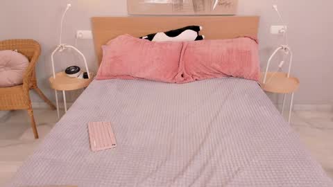 Raychell Black  online show from February 15, 2025, 6:12 pm