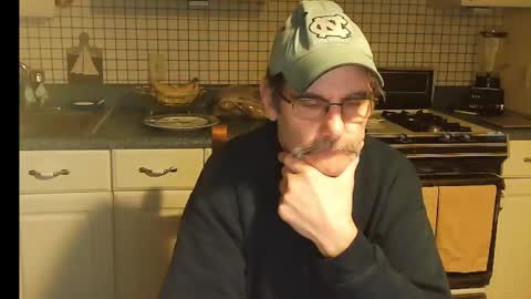 Ray online show from February 5, 2025, 10:19 am