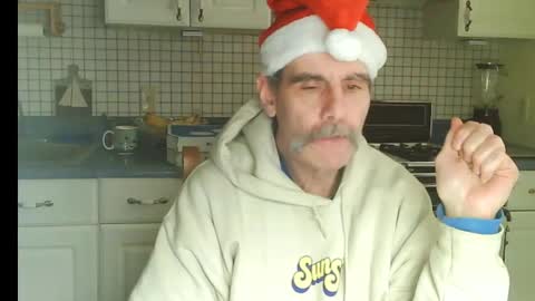 Ray online show from December 21, 2025, 9:11 pm