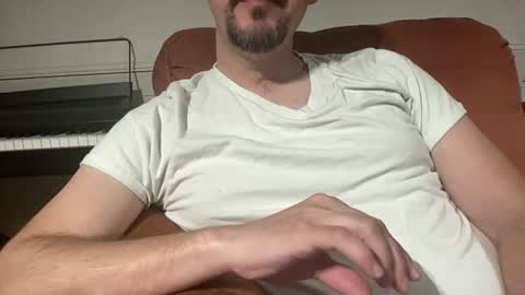 Snapshot of rayos789 chatting on May 2, 2026, 4:17 am rayos789 online show from May 2, 2026, 4:17 am