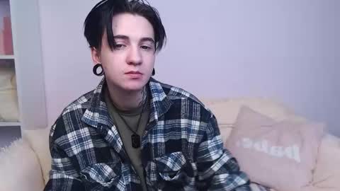 Ray online show from February 9, 2026, 5:00 am