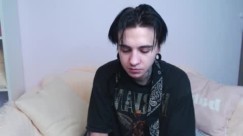 Ray online show from February 10, 2026, 5:44 am