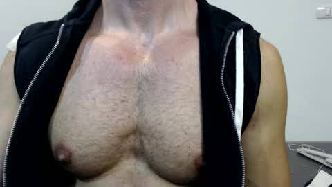 Snapshot of razorramon13 chatting on February 1, 2025, 10:15 am razorramon13 online show from February 1, 2025, 10:15 am