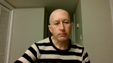 rbtknkstr online show from February 23, 2025, 7:22 am