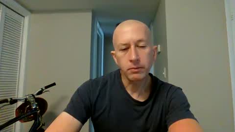 rbtknkstr online show from September 14, 2025, 3:11 pm