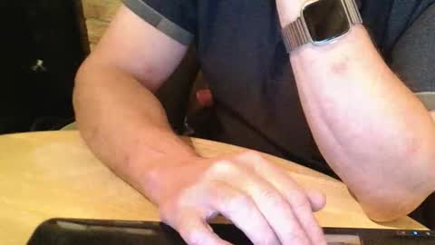 rdrew online show from October 14, 2025, 8:09 pm