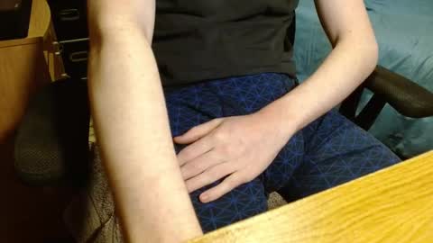 Scrappy Coco online show from September 29, 2025, 6:13 pm