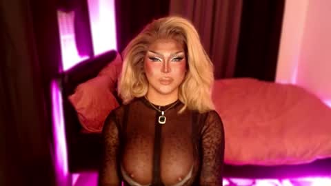 Miss Katrina De Futah Goddess of HELL online show from December 17, 2025, 7:53 pm