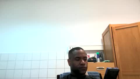 Rey online show from April 6, 2026, 5:14 pm