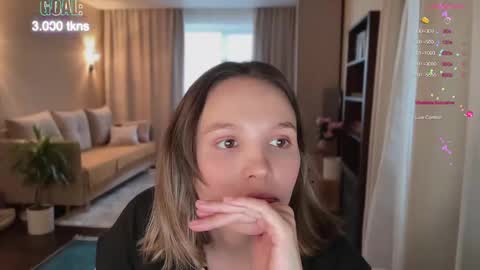 Snapshot of realsupermichael chatting on December 8, 2024, 10:41 am AliceEve online show from December 8, 2024, 10:41 am