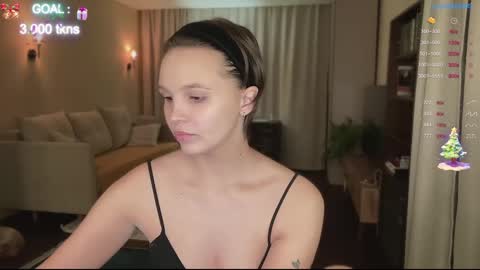 Snapshot of realsupermichael chatting on December 26, 2024, 6:12 pm AliceEve online show from December 26, 2024, 6:12 pm