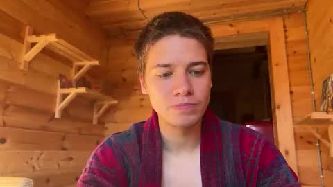 Snapshot of realsupermichael chatting on September 29, 2025, 12:43 pm AliceEve online show from September 29, 2025, 12:43 pm