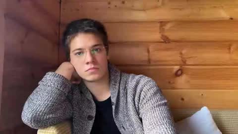 Snapshot of realsupermichael chatting on October 12, 2025, 1:43 pm AliceEve online show from October 12, 2025, 1:43 pm