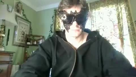 Snapshot of realzademeadows chatting on April 20, 2026, 3:59 pm realzademeadows online show from April 20, 2026, 3:59 pm
