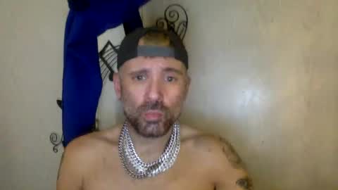 Snapshot of realzilla69 chatting on December 9, 2024, 8:01 pm realzilla69 online show from December 9, 2024, 8:01 pm
