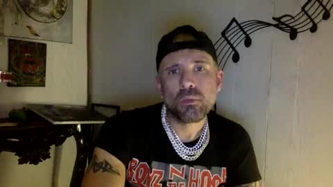 Snapshot of realzilla69 chatting on December 10, 2024, 8:19 am realzilla69 online show from December 10, 2024, 8:19 am