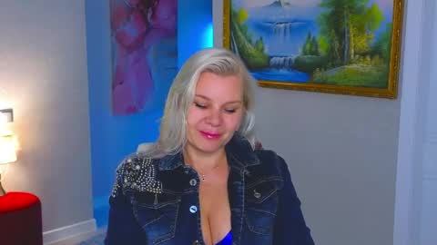 Snapshot of reasonforpassion_ chatting on May 29, 2026, 2:37 pm Im a little sick. Ill be back soon. online show from May 29, 2026, 2:37 pm