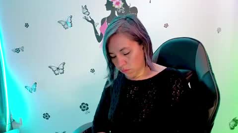 Rebbeca online show from April 7, 2026, 1:00 pm