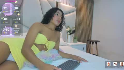 Snapshot of rebeca_brown_ chatting on May 29, 2026, 11:52 am Rebeca online show from May 29, 2026, 11:52 am