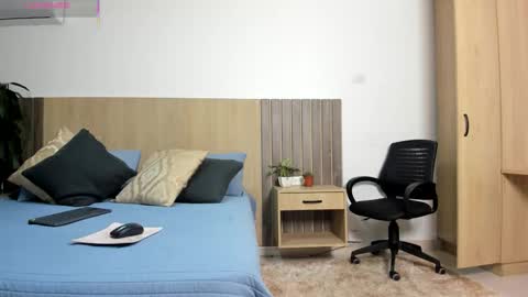 I invite you to my birthday on November 3th  online show from February 7, 2026, 9:18 pm