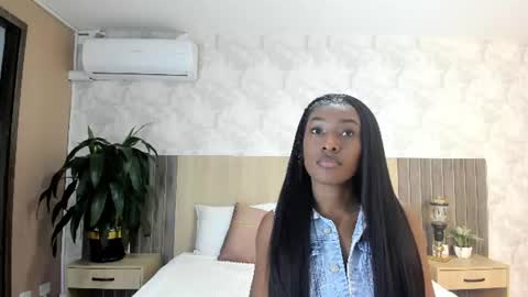 Snapshot of rebeca_cortez1 chatting on July 16, 2026, 7:20 pm I invite you to my birthday on November 3th online show from July 16, 2026, 7:20 pm
