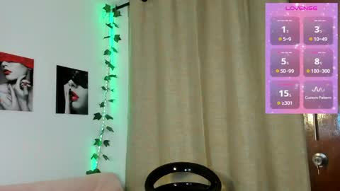 Snapshot of rebeca_marchetti chatting on June 7, 2026, 6:22 pm Rebeca Marchetti online show from June 7, 2026, 6:22 pm