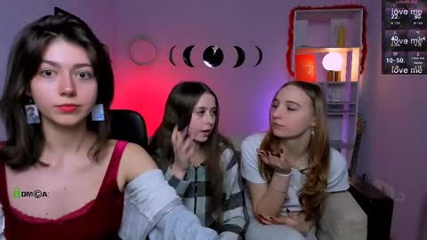 rebecca_smile_ online show from February 3, 2026, 2:00 pm